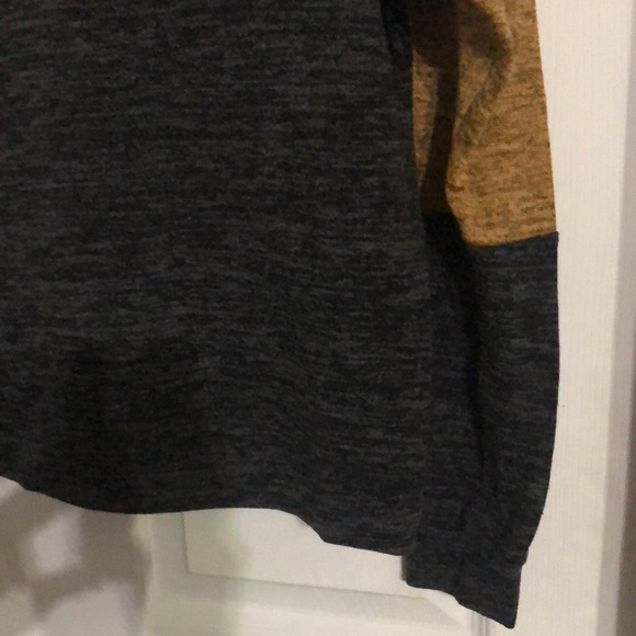 No frills ladies cool block sweater - Picture 14 of 14